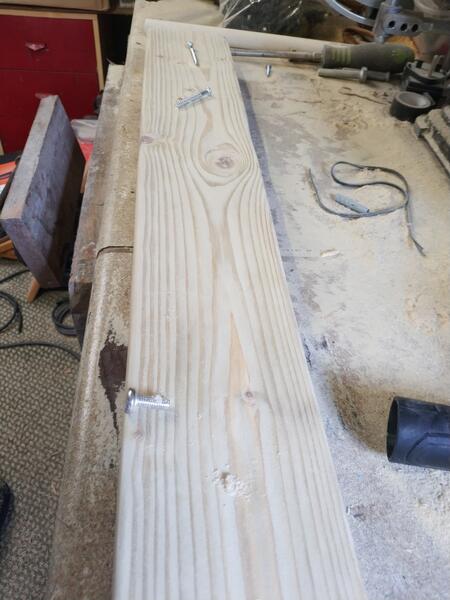 Laying screws out