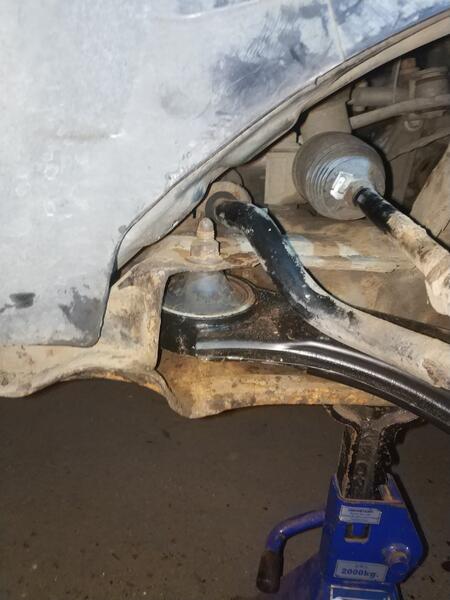 Rear LCA mounting bolt